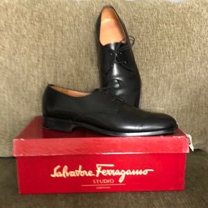 Salvatore Ferragamo - Lace Up - 8.5D